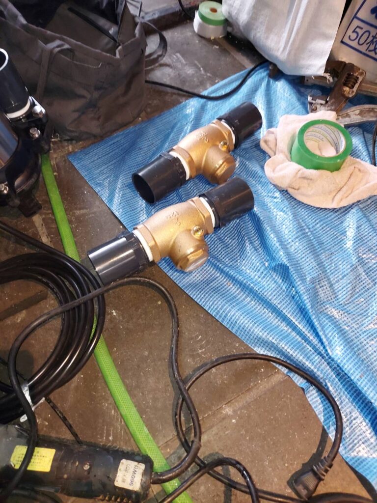 港区ビル 給排水設備工事 (01)